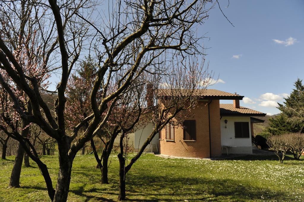 Aleanna Appartamenti Nocera Umbra Oda fotoğraf